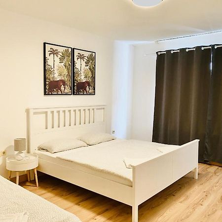 Tm Aparts Dortmund Kültér fotó A bedroom