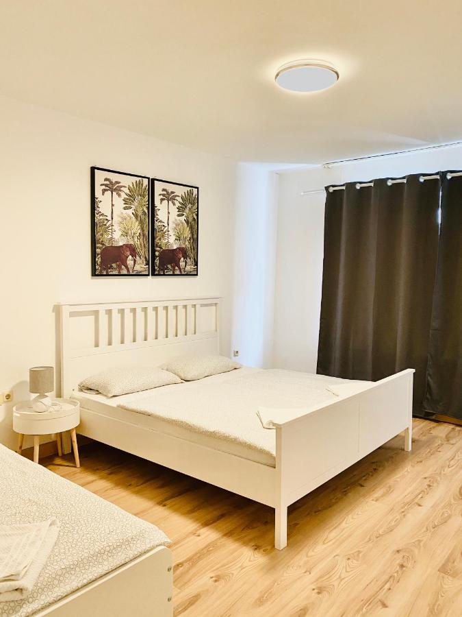 Tm Aparts Dortmund Kültér fotó A bedroom